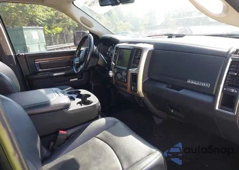 2016 Ram 1500 Laramie z USA, uszkodzony, nr VIN 1C6RR7NT4GS397534